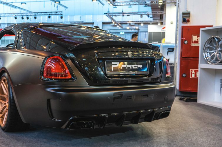 PRIOR-DESIGN BlackShot Heckstoßstange mit Diffusor für Rolls Royce Wraith
