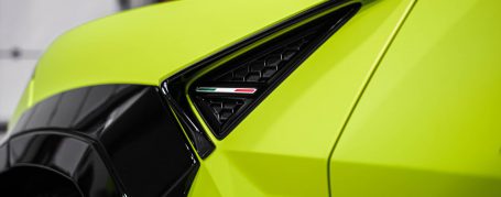 PD700 Side Frames for Fender Air Intakes for Lamborghini Urus